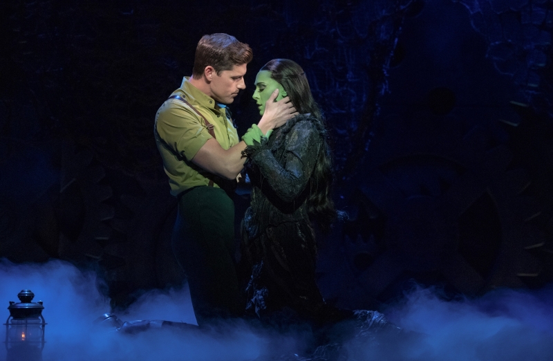 Review: WICKED Flies High at the Ohio Theatre Image