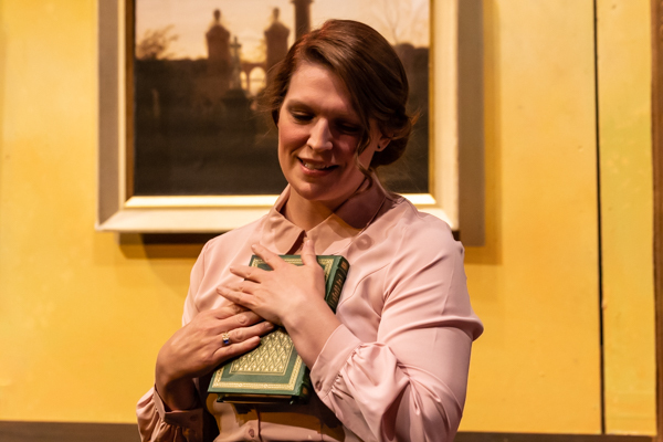 Photos: First look at Stage Right Theatrics' THE UNCANNY Image