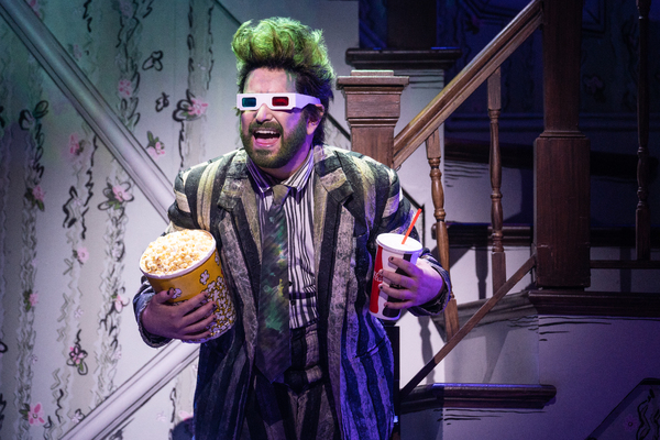 Photos: See Alex Brightman, Elizabeth Teeter & More in New Images From BEETLEJUICE's Broadway Return Image