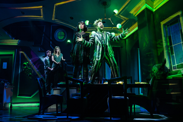 Photos: See Alex Brightman, Elizabeth Teeter & More in New Images From BEETLEJUICE's Broadway Return Image