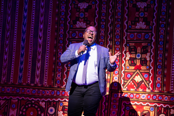 Photos: Bernadette Peters, Michael R, Jackson, Matt Doyle and More Hit the Stage for BROADWAY BACKWARDS 2022 Image