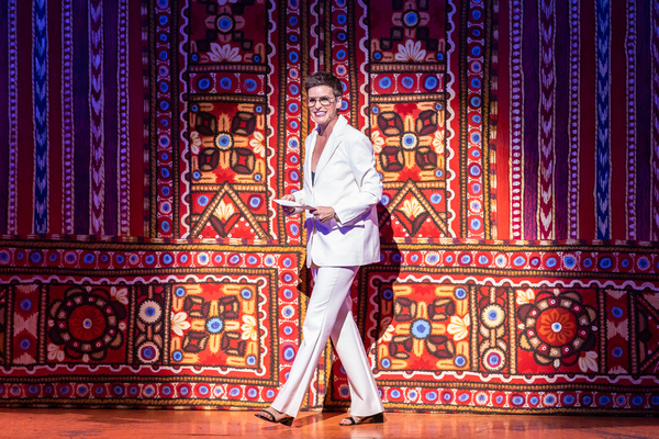 Photos: Bernadette Peters, Michael R, Jackson, Matt Doyle and More Hit the Stage for BROADWAY BACKWARDS 2022 Image