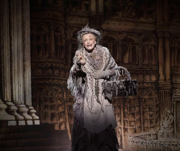 Photos: First Look at MARY POPPINS at the Sydney Lyric Theatre Image