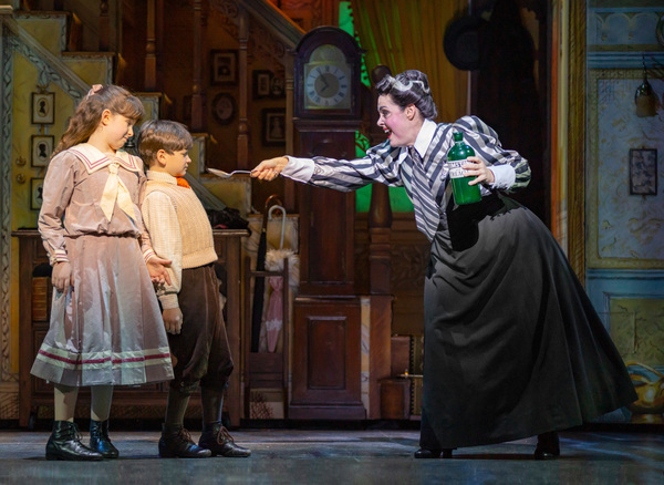 Photos: First Look at MARY POPPINS at the Sydney Lyric Theatre Image