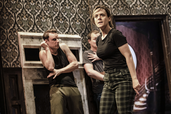Photos: In Rehearsal With the Original Cast of THE PLAY THAT GOES WRONG Image