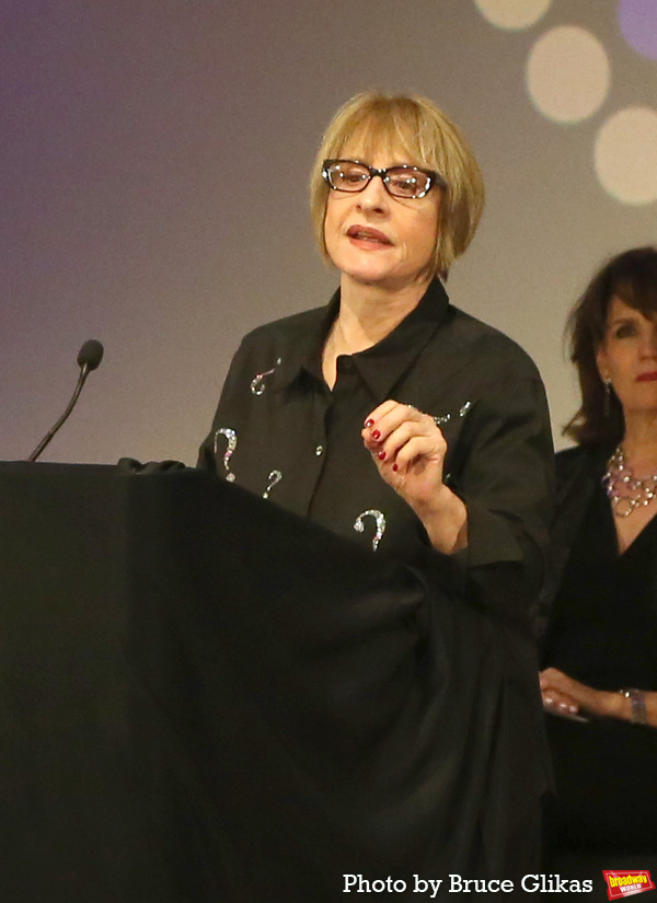 Photos: 2022 Outer Critics Circle Award Winners Walk the Red Carpet Image