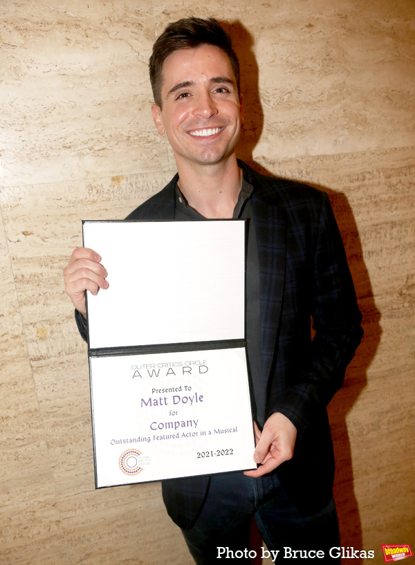 Photos: 2022 Outer Critics Circle Award Winners Walk the Red Carpet Image