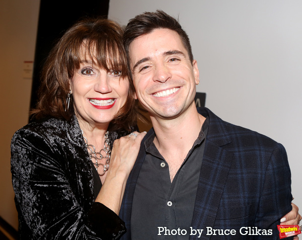 Photos: 2022 Outer Critics Circle Award Winners Walk the Red Carpet Image