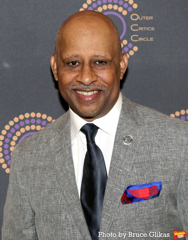 Photos: 2022 Outer Critics Circle Award Winners Walk the Red Carpet Image