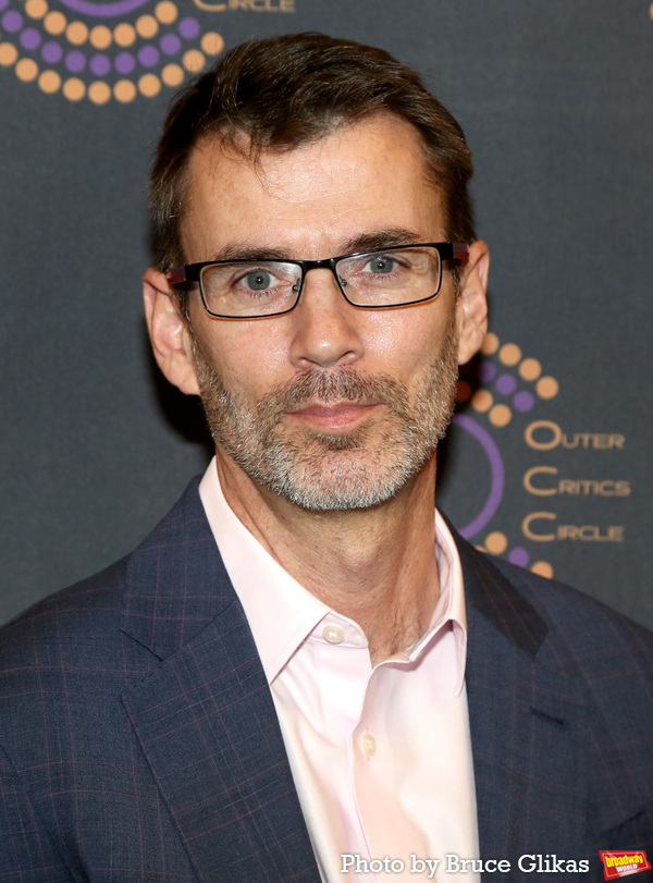 Photos: 2022 Outer Critics Circle Award Winners Walk the Red Carpet Image