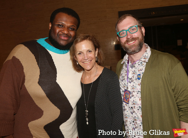 Photos: 2022 Outer Critics Circle Award Winners Walk the Red Carpet Image
