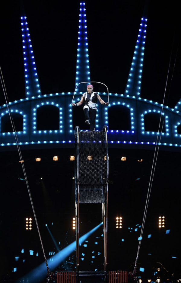 Photos: Inside Look at Premiere of Cirque du Soleil's MAD APPLE in Las Vegas 