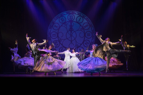 Review: RODGERS + HAMMERSTEIN'S CINDERELLA at Regent Theatre Image