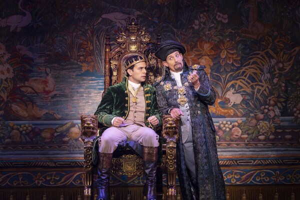 Review: RODGERS + HAMMERSTEIN'S CINDERELLA at Regent Theatre Image