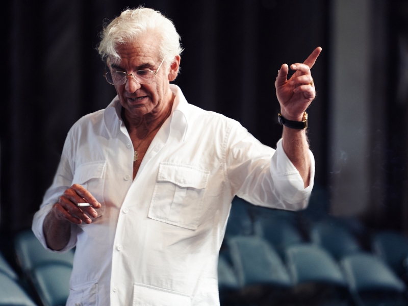 Photos: First Look at Bradley Cooper as Leonard Bernstein in Netflix Biopic MAESTRO Image