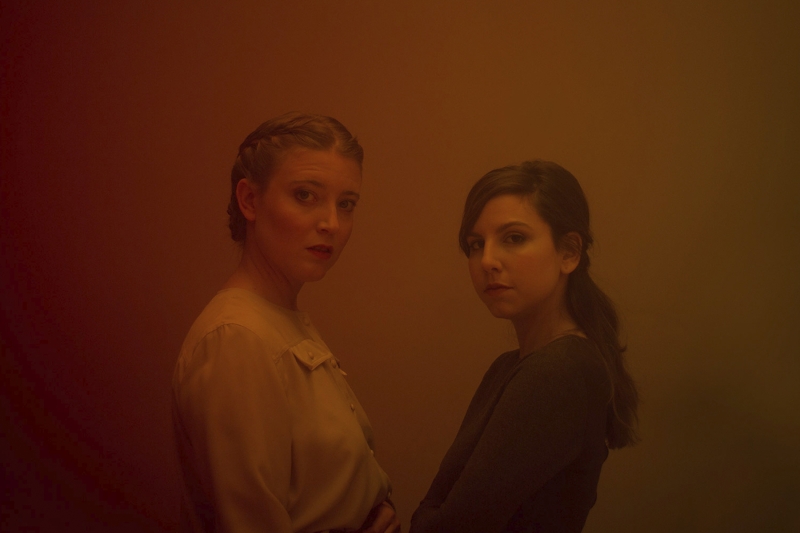 UNA LUZ TÍMIDA llega al Teatro Lara Image