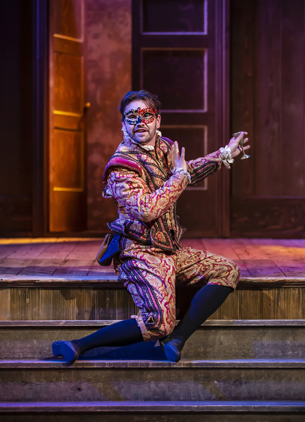 Photos: First Look at STARCROSSED at Wilton's Music Hall Image