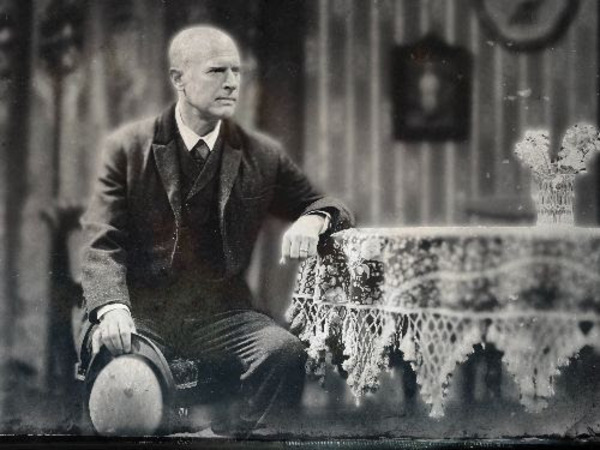 Photos: First Look at Mint Theater's American Premiere of CHAINS Image