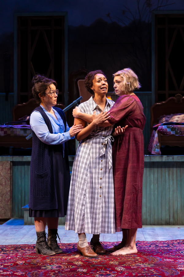 Photos: First Look at the New Production of THREE SISTERS at Two Rivers Theater Image