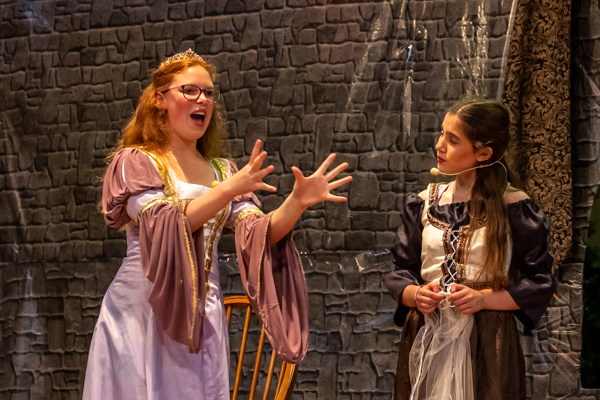 Photos: First look at Rise Up Youth Theatre's THE SOMEWHAT TRUE TALE OF ROBIN HOOD Image
