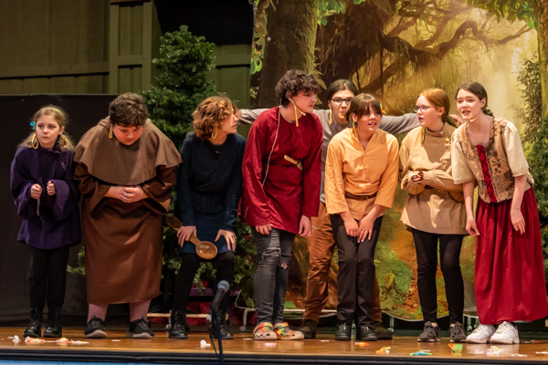 Photos: First look at Rise Up Youth Theatre's THE SOMEWHAT TRUE TALE OF ROBIN HOOD Image
