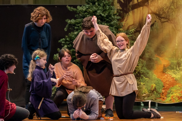 Photos: First look at Rise Up Youth Theatre's THE SOMEWHAT TRUE TALE OF ROBIN HOOD Image