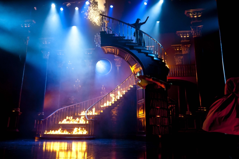 BWW Previews: REBECCA at Raimund Theater Image