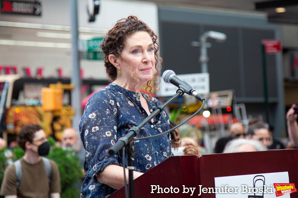 Photos: Lorraine Hansberry Statue Unveiled in Duffy Square Image