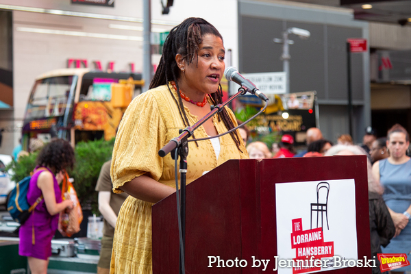 Photos: Lorraine Hansberry Statue Unveiled in Duffy Square Image