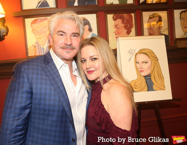 Photos: Jennifer Simard Receives Her Portrait at Sardi's Image