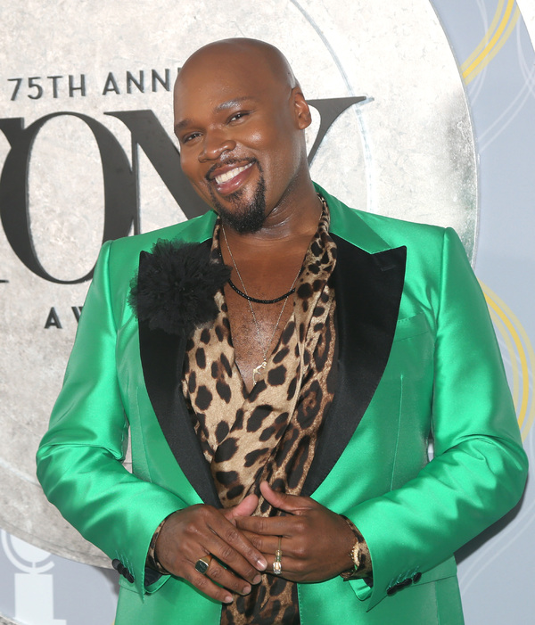 Photos: Broadway Stars Align on the 2022 Tony Awards Red Carpet Image