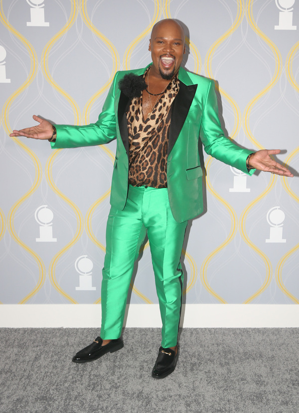 Photos: Broadway Stars Align on the 2022 Tony Awards Red Carpet Image