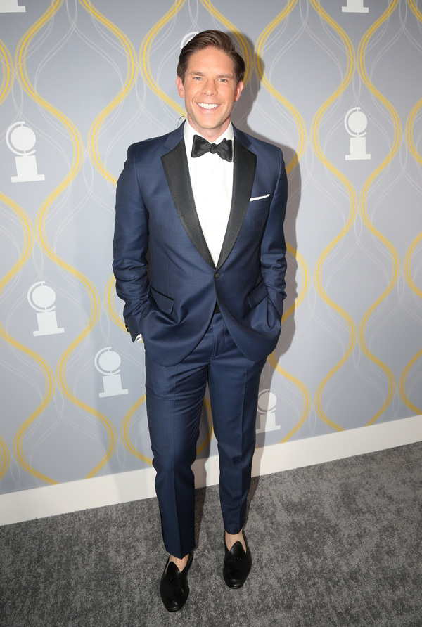 Photos: Broadway Stars Align on the 2022 Tony Awards Red Carpet Image