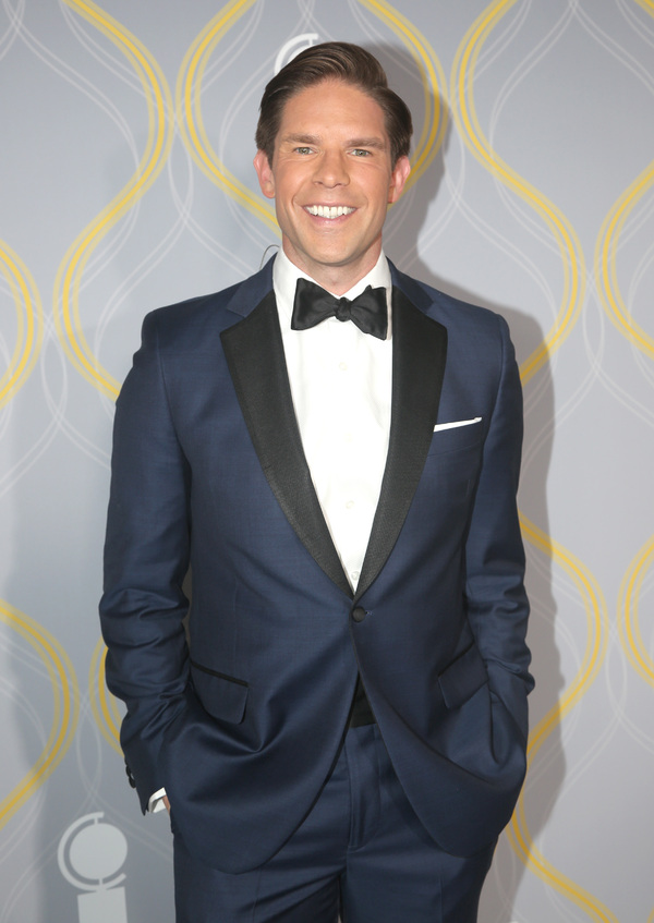Photos: Broadway Stars Align on the 2022 Tony Awards Red Carpet Image