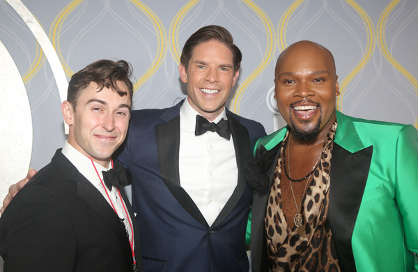 Photos: Broadway Stars Align on the 2022 Tony Awards Red Carpet Image