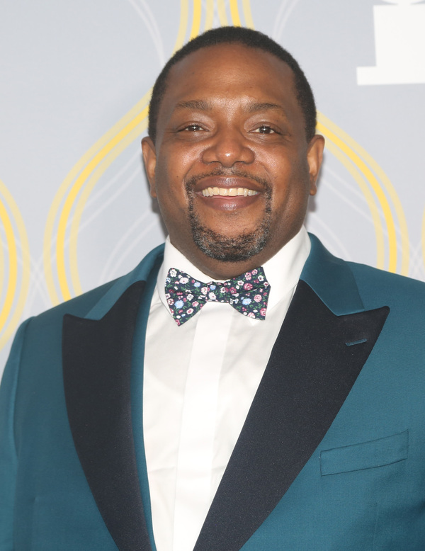 Photos: Broadway Stars Align on the 2022 Tony Awards Red Carpet Image
