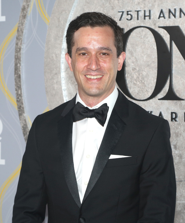 Photos: Broadway Stars Align on the 2022 Tony Awards Red Carpet Image