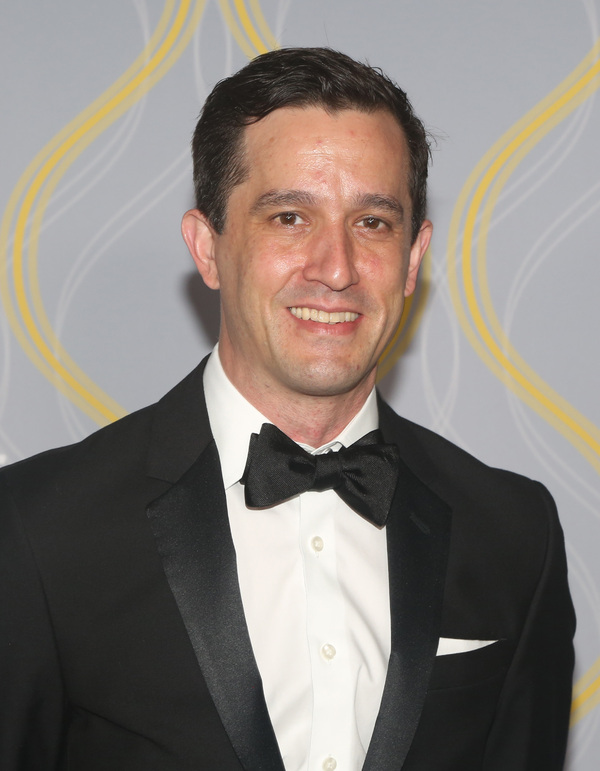 Photos: Broadway Stars Align on the 2022 Tony Awards Red Carpet Image