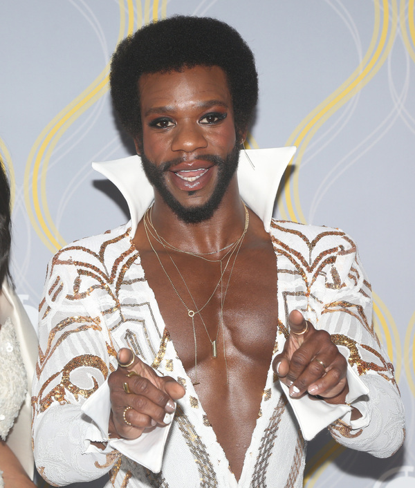 Photos: Broadway Stars Align on the 2022 Tony Awards Red Carpet Image