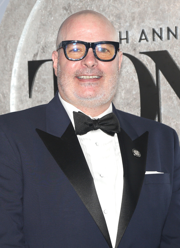 Photos: Broadway Stars Align on the 2022 Tony Awards Red Carpet Image