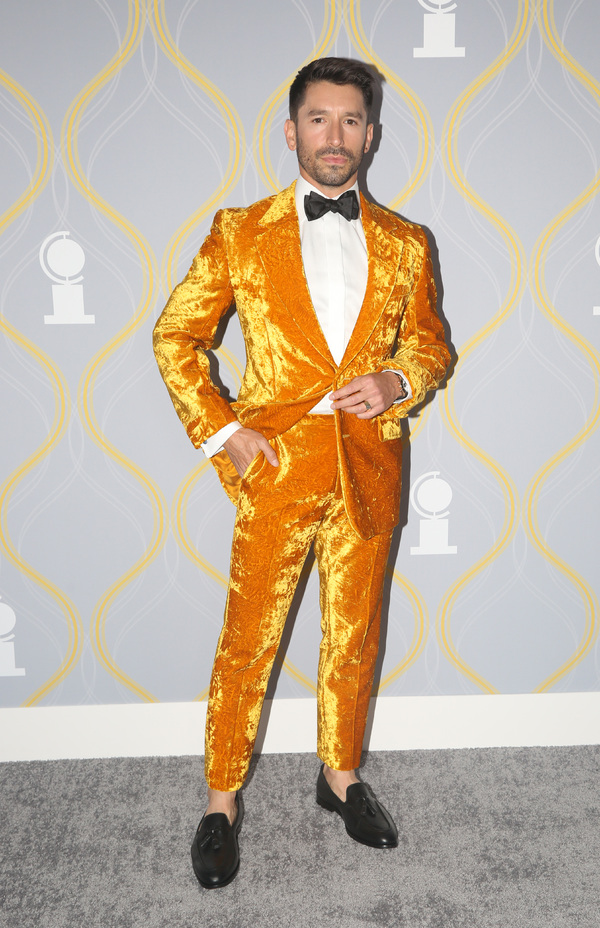 Photos: Broadway Stars Align on the 2022 Tony Awards Red Carpet Image