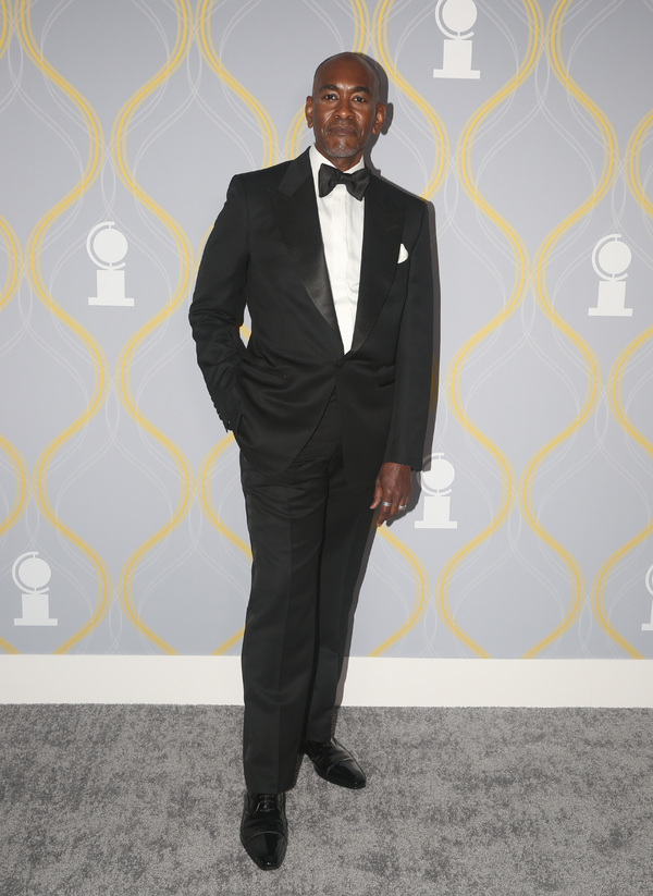 Photos: Broadway Stars Align on the 2022 Tony Awards Red Carpet Image