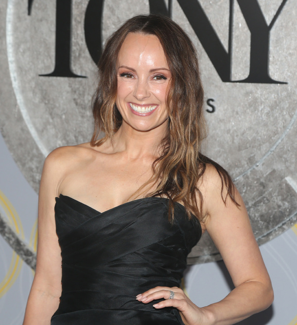 Photos: Broadway Stars Align on the 2022 Tony Awards Red Carpet Image