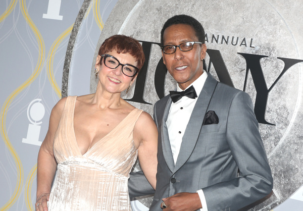 Photos: Broadway Stars Align on the 2022 Tony Awards Red Carpet Image