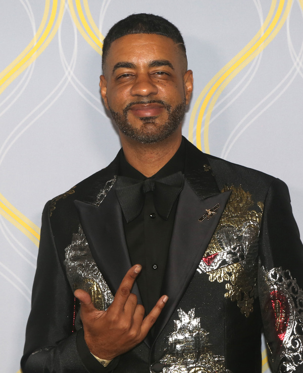 Photos: Broadway Stars Align on the 2022 Tony Awards Red Carpet Image