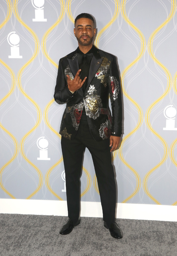 Photos: Broadway Stars Align on the 2022 Tony Awards Red Carpet Image