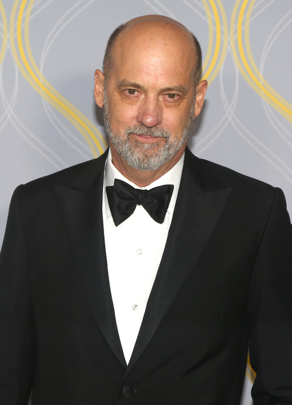 Photos: Broadway Stars Align on the 2022 Tony Awards Red Carpet Image