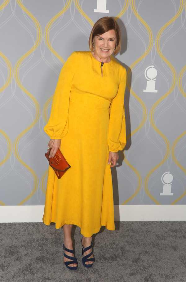 Photos: Broadway Stars Align on the 2022 Tony Awards Red Carpet Image