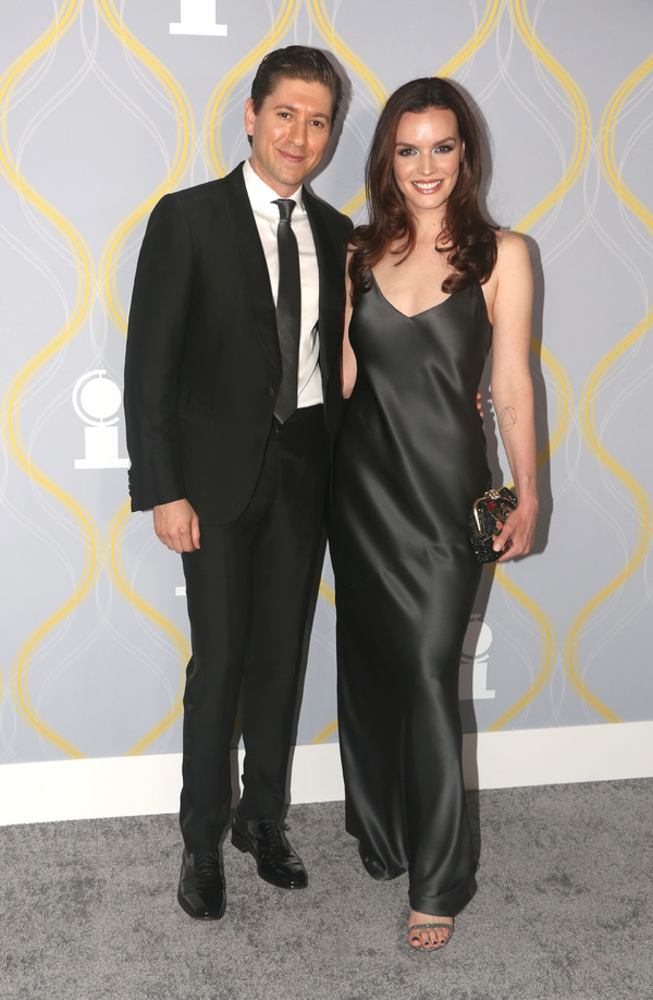 Photos: Broadway Stars Align on the 2022 Tony Awards Red Carpet Image