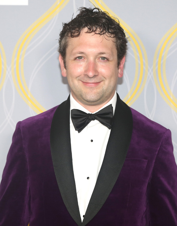 Photos: Broadway Stars Align on the 2022 Tony Awards Red Carpet Image